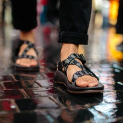 Chaco Z/2 Classic Women's Sandals -Patagonia Shop chaco womens z 2 classic sandals lifestyle 5