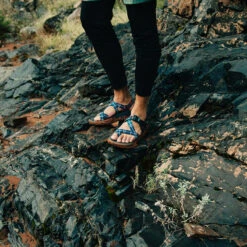 Chaco Z/Cloud Women's Sandals -Patagonia Shop chaco womens z cloud sandals lifestyle 1