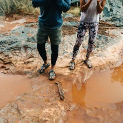 Chaco Z/Cloud Women's Sandals -Patagonia Shop chaco womens z cloud sandals lifestyle 4