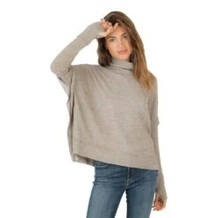 Dylan Women's Whitney Pullover