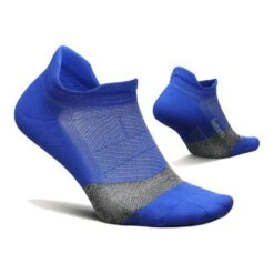 Feetures Elite Light Cushion No Show Tab Socks