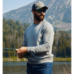 Free Fly Men's Bamboo Heritage Fleece Crew Sweatshirt -Patagonia Shop free fly mens bamboo heritage fleece crew heather graphite 4