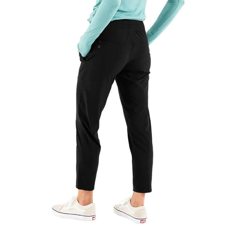Free Fly Women's Breeze Cropped Pants 8 Free Fly Women's Breeze Cropped Pants - Image 8
