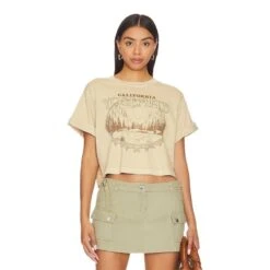 Girl Dangerous Women's Yosemite Frame Crop Boyfriend T-Shirt
