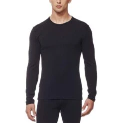Icebreaker Men's Tech Top Long-Sleeve Crew 11 Icebreaker Men's Tech Top Long-Sleeve Crew -Patagonia Shop icebreaker mens tech top long sleeve crewe black front