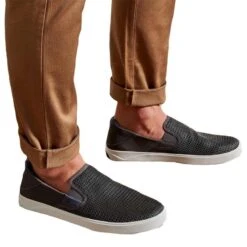 Olukai Men's Lae'Ahi Shoes -Patagonia Shop olukai mens laeahi shoes model