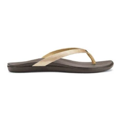 OluKai Ho'opio Leather Women's Sandals -Patagonia Shop olukai womens hoopio leather sandals bubbly dark java