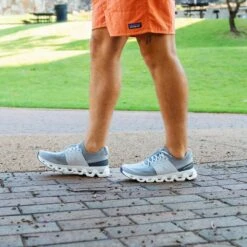 On Cloudswift 3 Men's Running Shoes