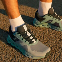 On Cloudrunner Men's Running Shoes -Patagonia Shop on mens cloudrunner alloy moss 7