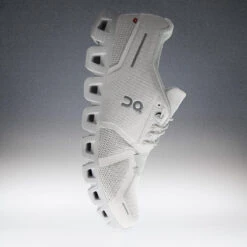 On Cloud 5 Men's Shoes -Patagonia Shop on running mens cloud 5 ice white features 5