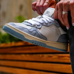 Oncept Women's Phoenix Sneakers -Patagonia Shop oncept philly 3