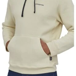 Patagonia Men's Fitz Roy Icon Uprisal Hoody -Patagonia Shop patagonia mens fitz roy icon uprisal hoody pocket