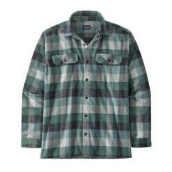 Patagonia Men's Long-Sleeve Organic Cotton Midweight Fjord Flannel Shirt