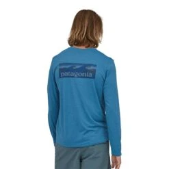 Patagonia Men's Long Sleeve Cap Cool Daily Graphic Shirt -Patagonia Shop patagonia mens long sleeve cap cool daily graphic shirt back