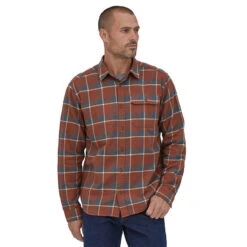 Patagonia Men's Cotton In Conversion Lightweight Fjord Flannel Shirt -Patagonia Shop patagonia mens long sleeve cotton in conversion lightweight fjord flannel shirt sisu brown 2