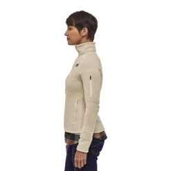 Patagonia Women's Better Sweater Fleece Jacket -Patagonia Shop patagonia womens better sweater fleece jacket 20 modelside