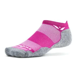 Swiftwick Maxus Zero Tab Socks -Patagonia Shop swiftwick womens maxus zerono show sock pink