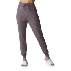 Tavi Women's High Waisted Fitted Joggers