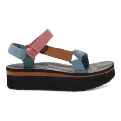 Teva Flatform Universal Women's Sandals -Patagonia Shop teva womens universal midform multicolored