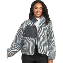 The Southern Shirt Company Women's Retro Snap Fleece Jacket