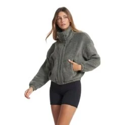Vuori Women's Cozy Sherpa Jacket
