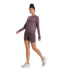 Vuori Women's Daydream Crew Pullover -Patagonia Shop vuori womens daydream crew plum heather 3