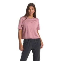 Vuori Women's Energy Tee -Patagonia Shop vuori womens energy tee marsala heather