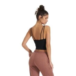 Vuori Women's Halo Performance Crop -Patagonia Shop vuori womens halo performance crop back