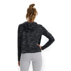 Vuori Women's Halo Essential Hoodie -Patagonia Shop vuori womens halo performance hoodie black camo 1