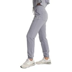 Vuori Women's Laguna Lounge Pant -Patagonia Shop vuori womens laguna lounge pant side