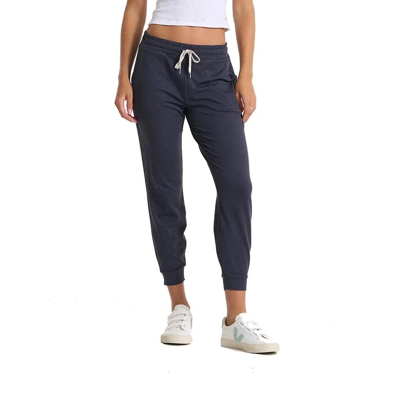 Vuori Women's Performance Jogger 5 Vuori Women's Performance Jogger - Image 5
