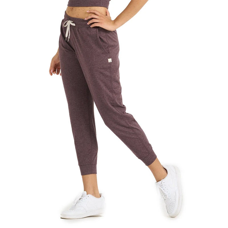Vuori Women's Performance Jogger 12 Vuori Women's Performance Jogger - Image 12