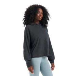 Vuori Women's Sunnyside Hoodie